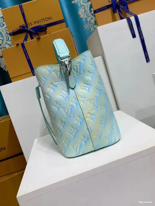 Fake Louis Bags NÉONOÉ LOUIS VUITTON BB 0704